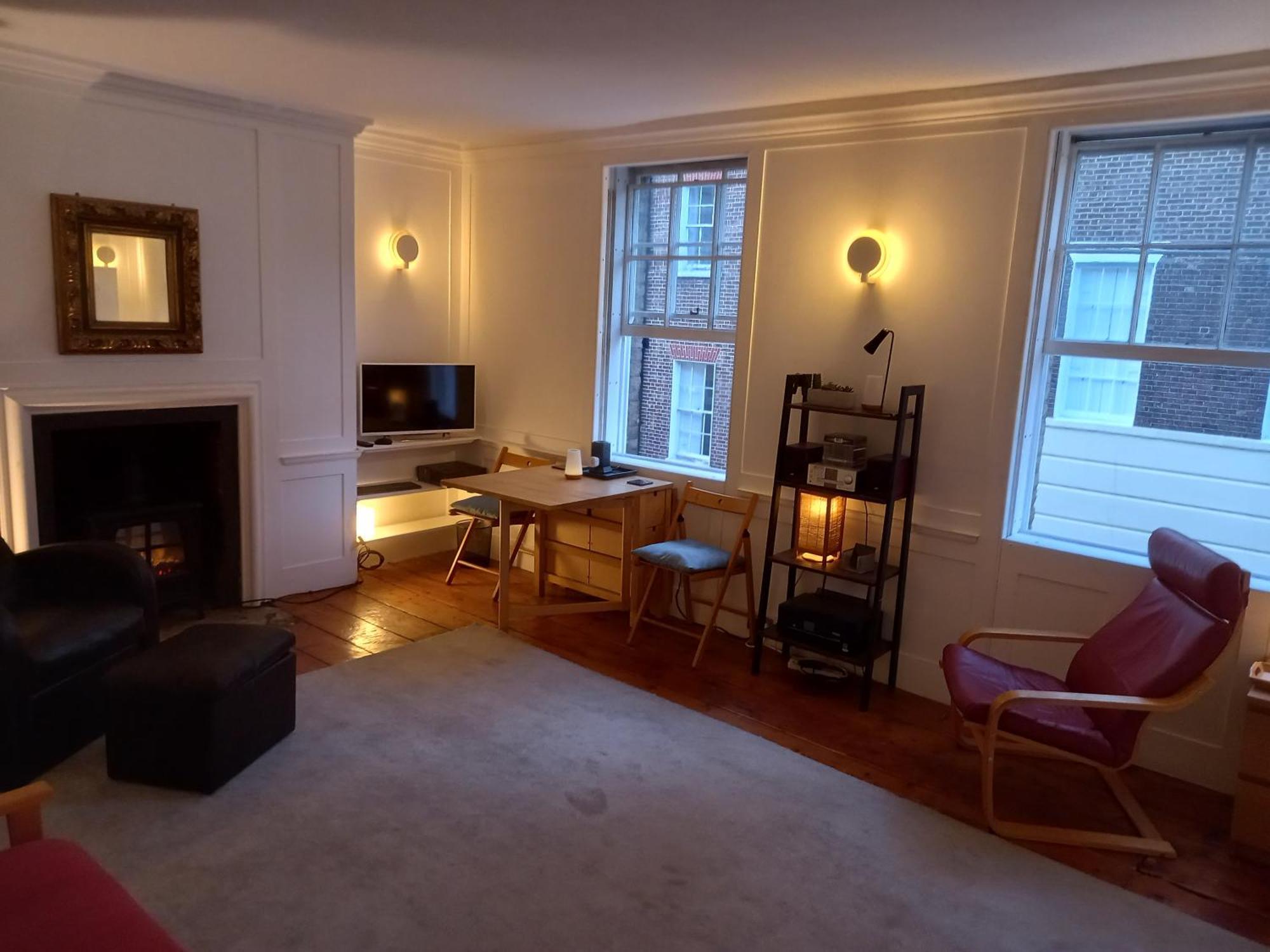 Large Bright Soho Flat With Large Terrace Appartamento *
