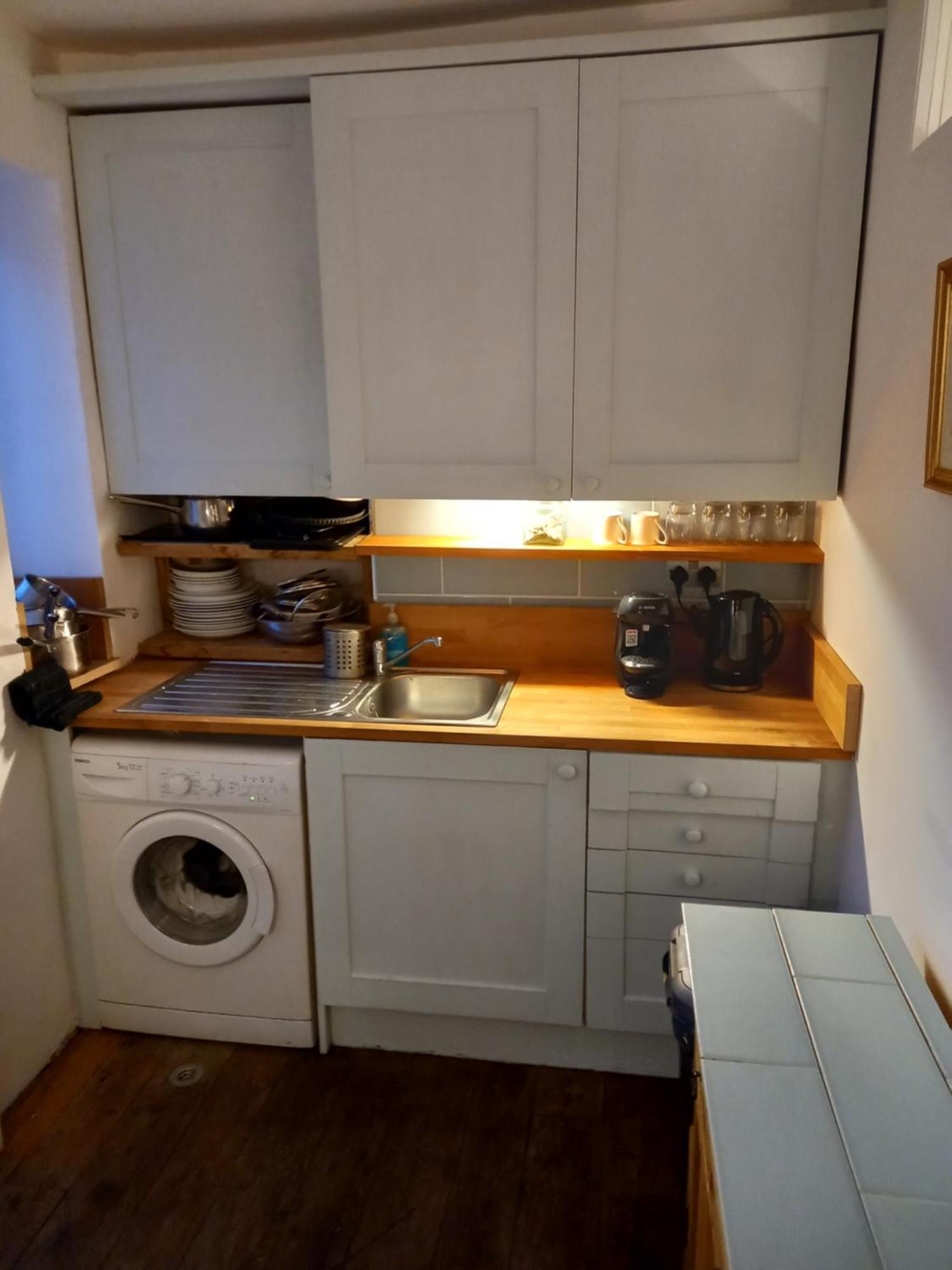 Large Bright Soho Flat With Large Terrace Appartamento